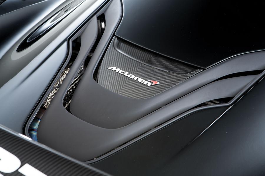 Детали экстерьера McLaren P1 GTR Road by Lanzante 2016 года  (фото 2 из 24)